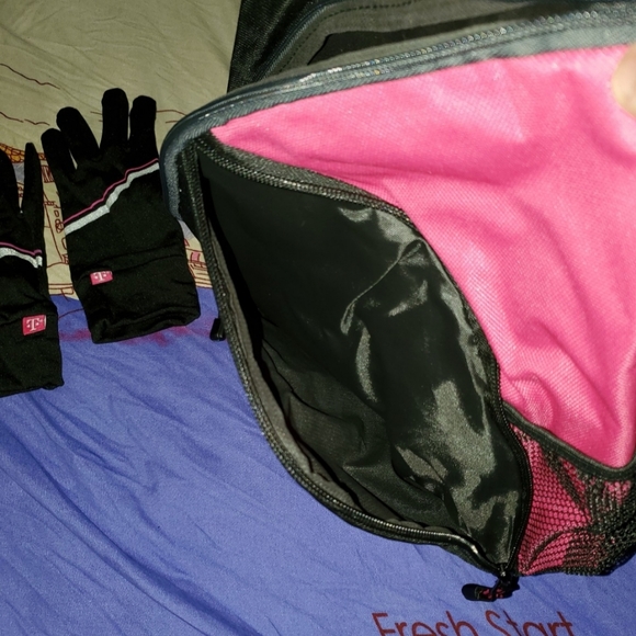 T-mobile bundle - Picture 3 of 5